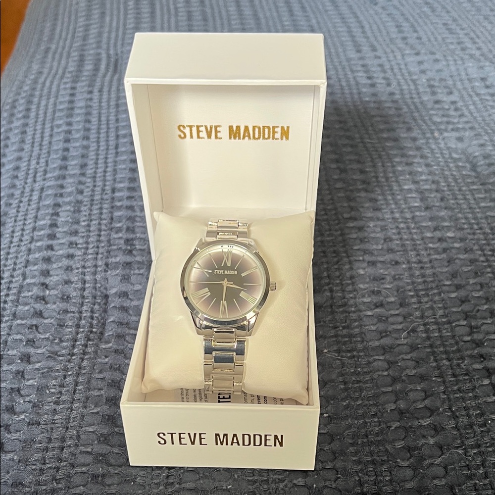 Steve Madden Men's Silver Tone Watch
